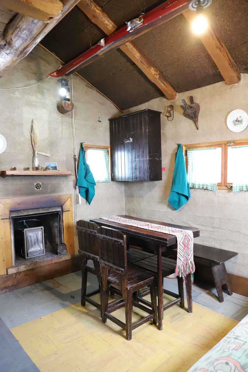 Refugio de montaña ,Mendoza 